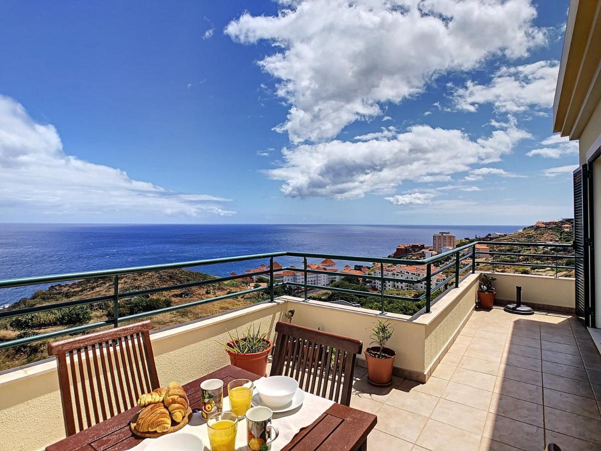 Vebella Ocean View By Lovelystay Caniço Exterior foto